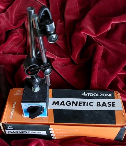Magnetic base stand - magnetic, dti