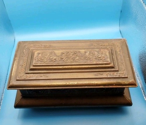 Antique crawfords royal - antique,