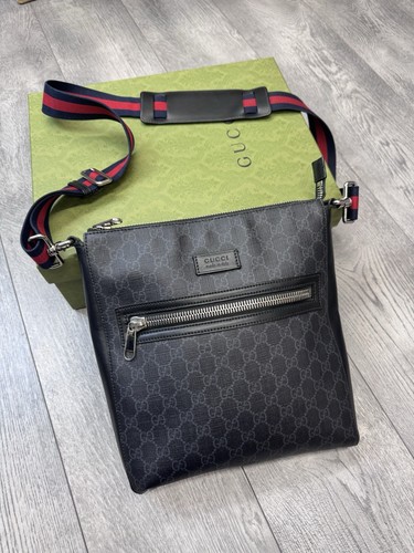Gucci supreme messenger - gucci, gg