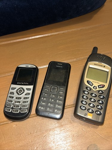 Vintage mobile phones bundle - mobile,