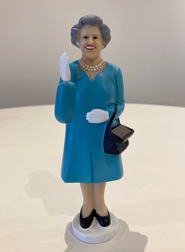 Queen elizabeth solar - elizabeth,