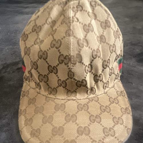 Gucci beige monogram canvas - gucci, gg