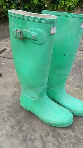 Bright green ideal - bright,