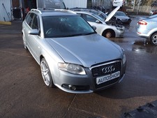 AUDI A4 2005-2006 STEREO RADIO