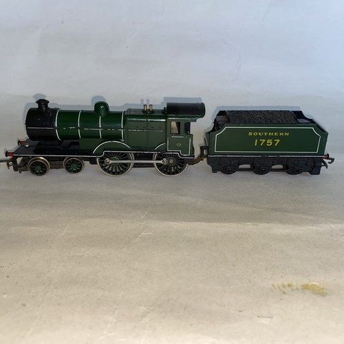 Triang r350 loco 4 0 - triang, l1