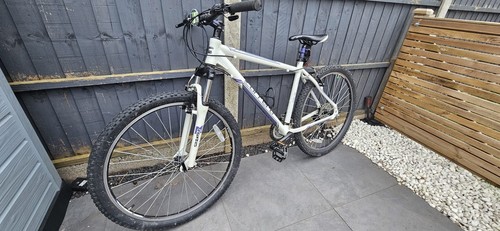 Carrera valour mountain - 18”,