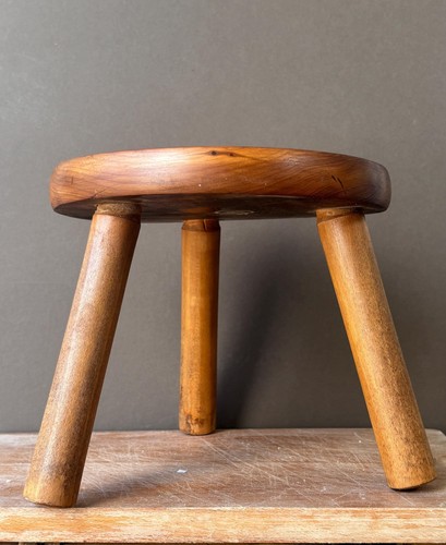 Vintage three leg milking - vintage,