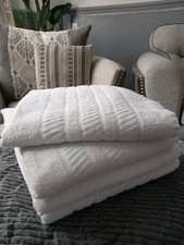 Set of 4 Luxury Hotel Bath