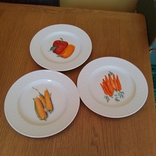 Vintage Royal Worcester Somerset Vegetables Plates Peppers Sweetcorn Carrots  