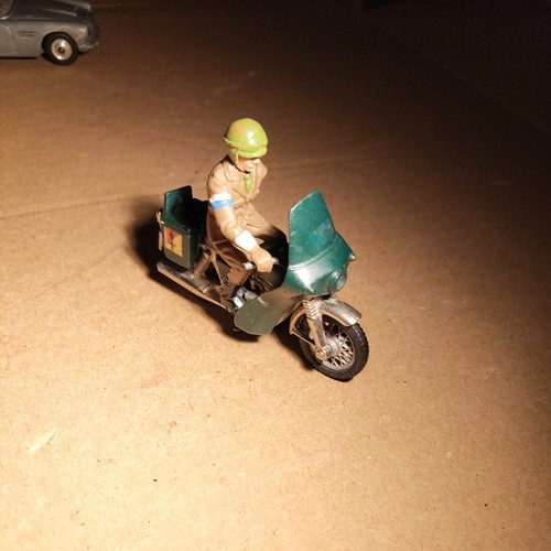 Britains deetail 9672 army - ,