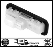 Tailgate Boot Handle Opening