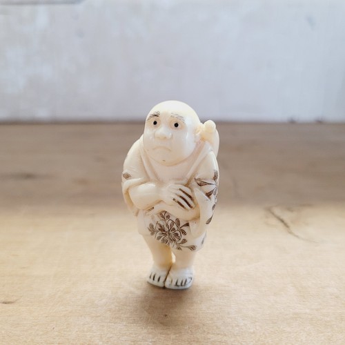 Antique japanese netsuke - antique,
