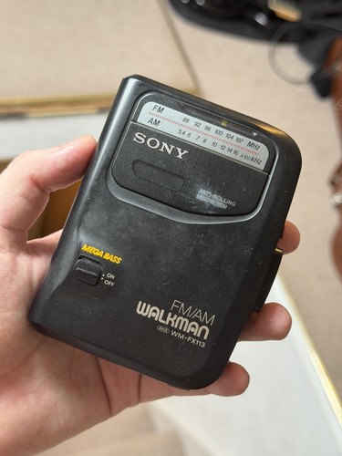 Sony walkman fx113 portable - sony,