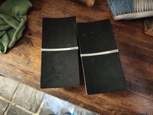 Pair jamo speakers - pair,
