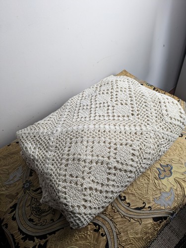 Reclaimed vtg crochet mid - crochet,