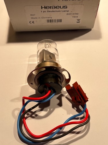 R07 deuterium lamp - deuterium,