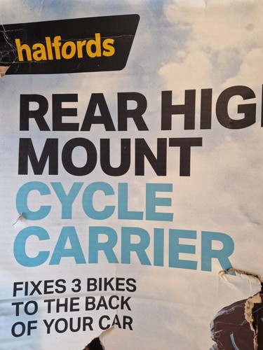 Halfords bike rear mounted - 3,