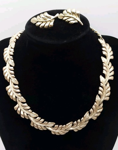 Jewelcraft coro necklace - jewelcraft, &