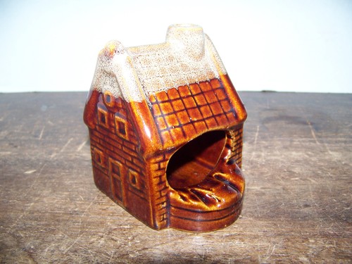 Vtg brown drip ceramic ashtray - vtg,