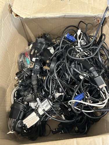 Mixed lot cables adapters - &,