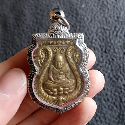 Thai buddha brass amulet - brass, luang