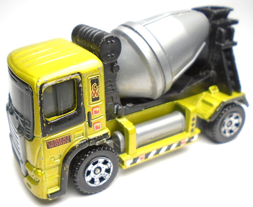2010 matchbox cement mixer - matchbox, '06