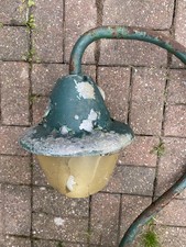 Thorn Beta 4  Industrial Swan