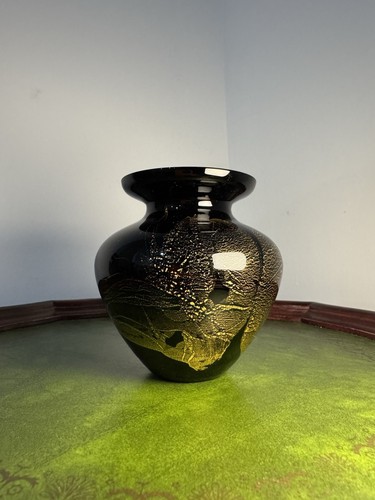 Stuart strathearn art glass - stuart,