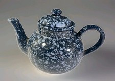 Vintage Ceramic Tea pot with
