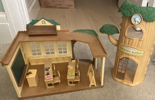 Sylvanian families school - families,