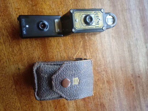 Coronet midget bakelite - coronet,