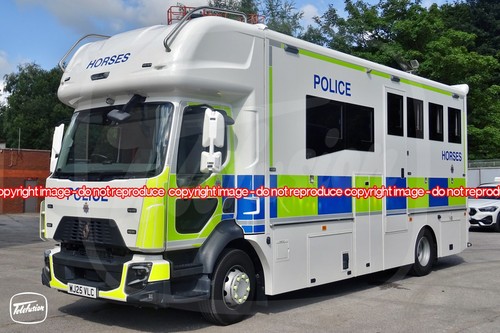 Police vehicle photo - vehicle,