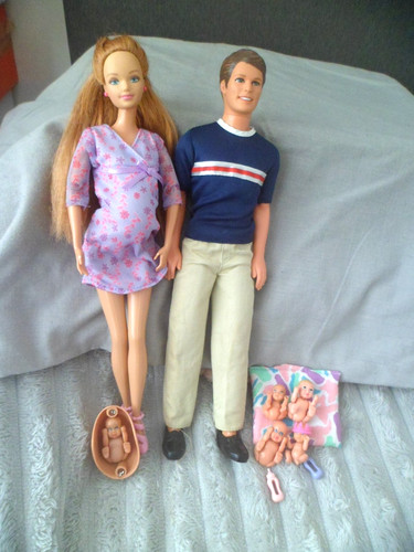 Vnt barbie dolls - ,
