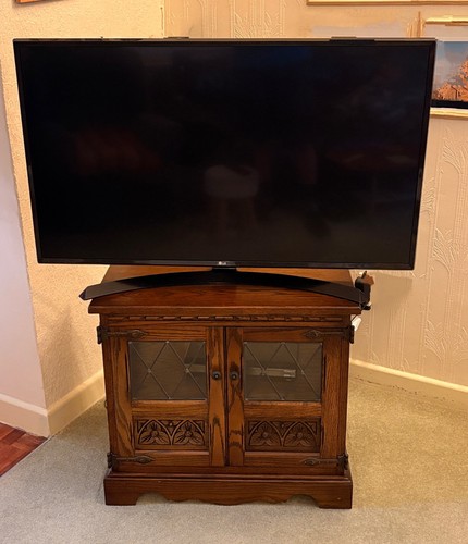 Smart uhd 43 inchi - 4k,
