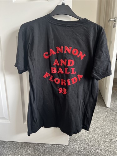 Cannon and ball - cannon,
