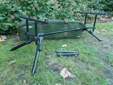 Fox Stalker Plus fishing rod pod (2 + 3 rod buzz bars) CARP FISHING SET UP