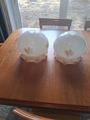 Vintage milk glass lamp - vintage,