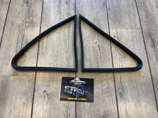 ESCORT MK1 FRONT QUARTER SEALS