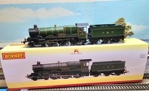 R30402 hornby gwr castle - hornby,