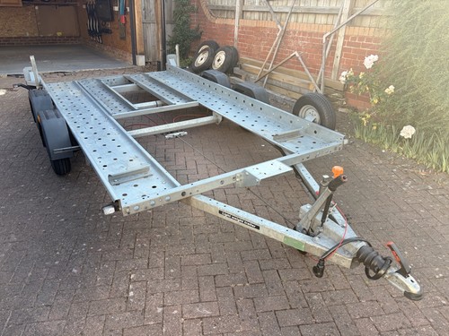Woodford lightweight twin axel - woodford,