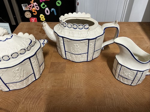 C1800 castleford teapot feld - castleford,