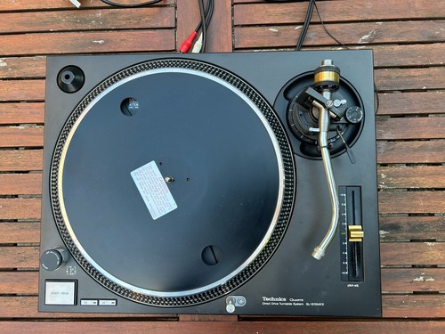 Technics 1210 mk2 turntable - 1210,