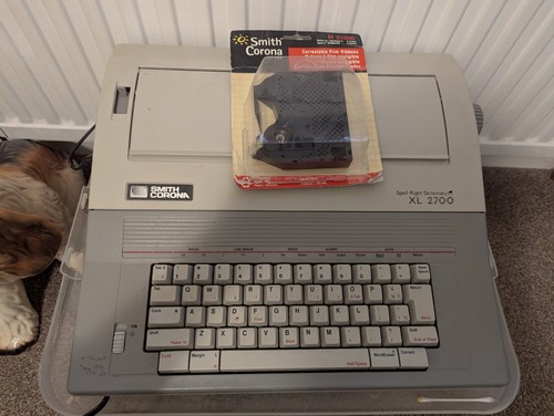Smith corona spell right - smith,