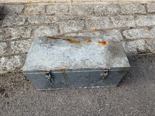 Galvanised tool box inches - galvanised,