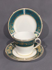 Elizabethan Bone China “ Lucerne “ Tea Cup, Saucer & Plate Trio