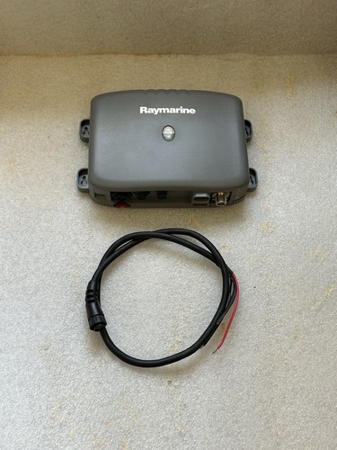 Raymarine vhf radio ray240e - radio,