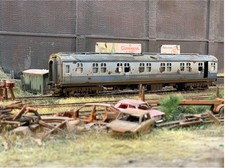 OO gauge coach: British