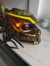 CUSTOM PREDATOR MOTORCYCLE HELMET