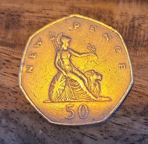 Fifty pence coin 1969 old - gb,