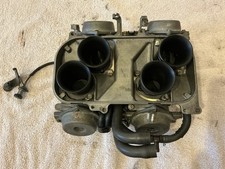 Honda VFR 400 NC30 Carbs